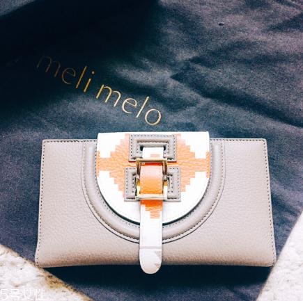 meli melo包包怎么樣？這個(gè)英國(guó)奢侈品牌不一般