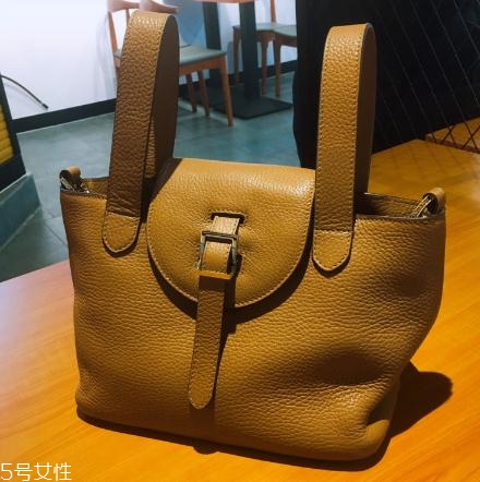 meli melo搖籃包多少錢？原來它這么便宜
