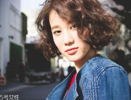 眼瞼下垂怎么自己糾正？平常沒事多做這幾件事