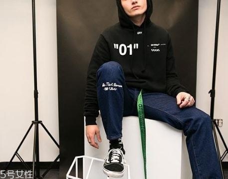 off white支線for all在哪買(mǎi)？來(lái)自潮流最尖端的碾壓