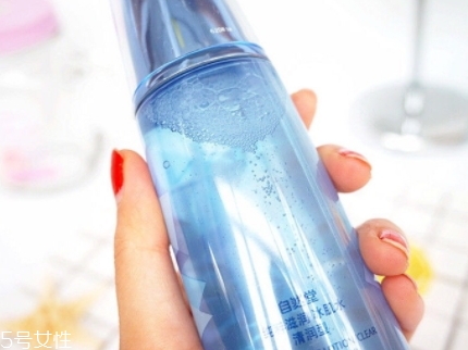 自然堂爽膚水怎么樣？看看是不是含酒精