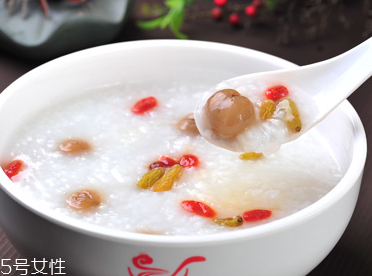喝粥真的能續(xù)命嗎？權(quán)威報告說可以降低死亡率