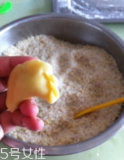 炸油角的面怎么和？用生面還是燙面你知道嗎？