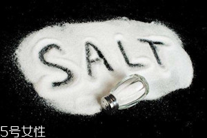 吃太咸有健康隱患的人群有哪些？7種人需注意