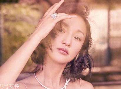 毛孔粗大用什么底妝好？不良的生活習(xí)慣也會導(dǎo)致毛孔粗大