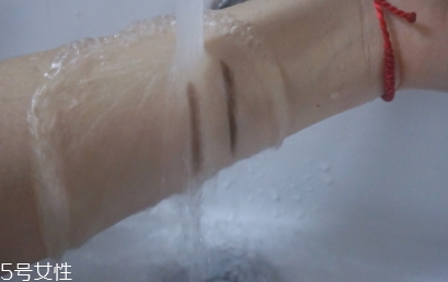 自然堂眉筆怎么樣？來(lái)看看眉筆的質(zhì)量