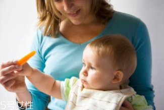 如何逐漸減少母乳的次數(shù)？轉(zhuǎn)移注意力很管用