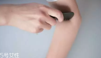 梳子的隱藏技能有哪些？梳梳手臂緩解便秘