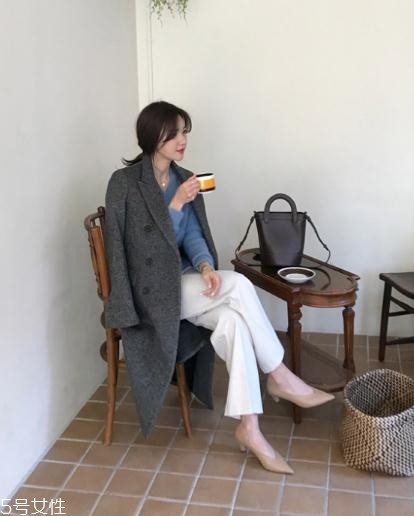 深灰色大衣怎么搭配？極致低調(diào)的時髦