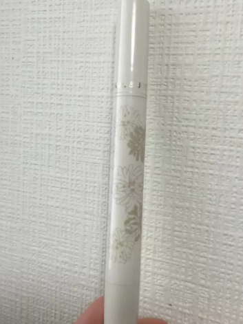 遮瑕棒什么牌子好？6款網(wǎng)紅遮瑕棒幫你解決肌膚問(wèn)題