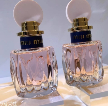 miumiu2018粉色香水好聞嗎？和舊款香水哪個更好聞