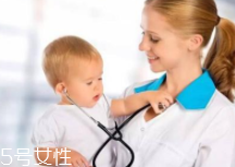 嬰兒打針哭鬧怎么辦？這些錯(cuò)誤方法不要用