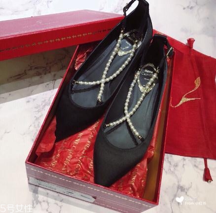 rene caovilla是什么牌子？足尖的奢華藝術(shù)品