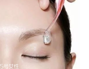 眉型為什么很奇怪？眉頭沒畫好