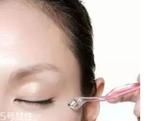 眉型為什么很奇怪？眉頭沒畫好