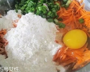蘿卜丸子用什么粉？面粉還是淀粉？