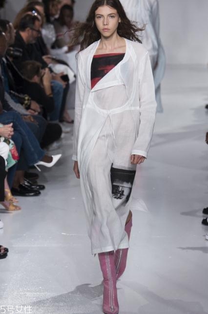 calvin klein2018春夏系列怎么樣_有哪些款式？
