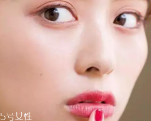 2018開運(yùn)妝容怎么化？精致幸福桃花妝get