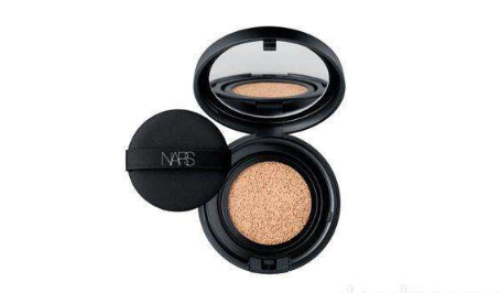 阿瑪尼 香奈兒 nars ysl哪個品牌氣墊粉底好？