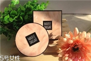 瑪麗黛佳底妝產(chǎn)品哪款好用？化妝包里必帶款