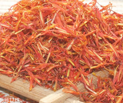 紅花泡腳孕婦可以用嗎？妊娠期禁止使用紅花