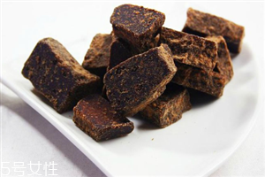 黑糖為什么比紅糖貴？經(jīng)期吃紅糖好還是黑糖好？