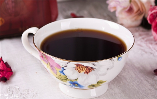 紅糖水怎么做？紅糖用溫水泡比較好