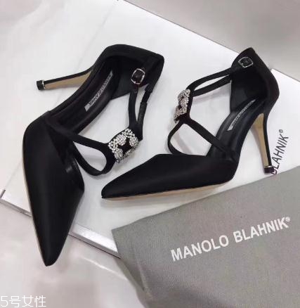 manolo blahnik鞋碼偏大嗎？小仙女們的婚鞋首選