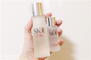 sk2神仙水停用后皮膚會(huì)變差嗎？sk2神仙水可以收縮毛孔