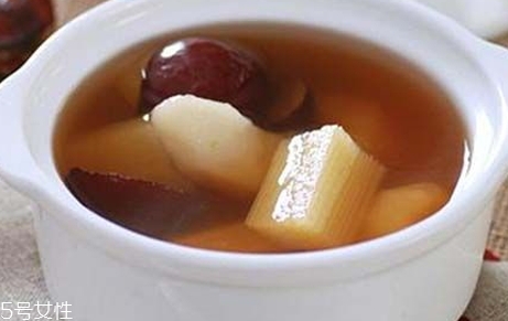 甘蔗熬水可以止咳嗎？來(lái)看看做法