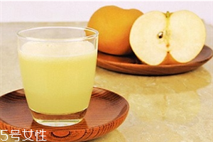 梨和什么榨汁好喝？梨子最適宜于秋季和冬季吃