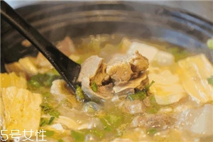 冬天吃燉菜的好處 不僅味美營養(yǎng)價(jià)值也高