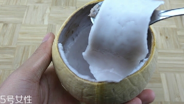 泰國烤椰子多少錢一個(gè)？味道非常特別