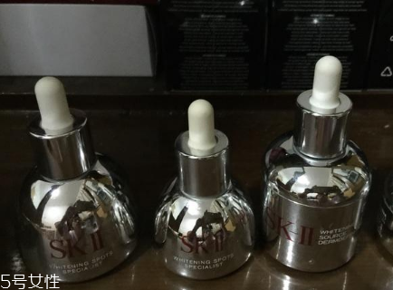 sk2小燈泡和小銀瓶哪個好？sk2小燈泡使用測評