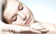 精華液有多少種？這4種適合不同的膚質(zhì)
