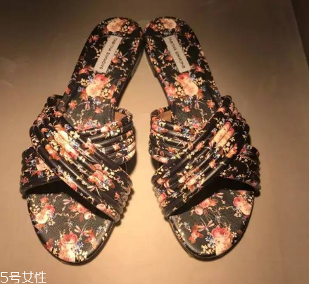 tabitha simmons鞋子多少錢？美到骨子里的高跟鞋