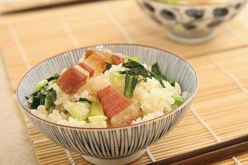 哪三種剩菜不能放冰箱里？這幾種剩菜吃不得