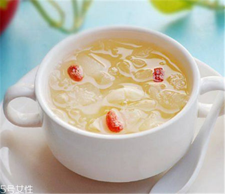 蒸梨可以治感冒嗎？梨怎么吃治感冒？