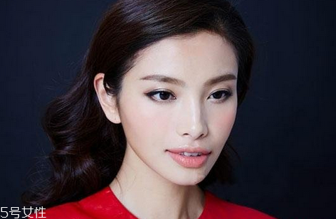 眼線液哪個(gè)牌子好用不暈染？眼角下垂畫眼線圖解 