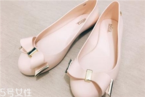 melissa果凍鞋尺碼準(zhǔn)嗎？少女心炸裂的公主鞋