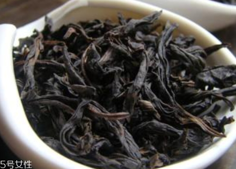 大紅袍過(guò)期了還能喝嗎 要看是否變質(zhì)