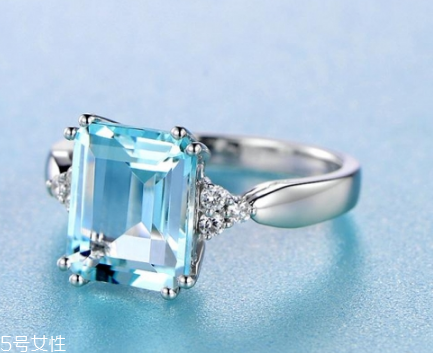 海藍(lán)寶是什么材質(zhì)？別再冤枉它是水晶了