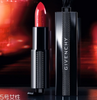 紀(jì)梵希和tf口紅哪個(gè)好？紀(jì)梵希和tomford你選擇哪一支