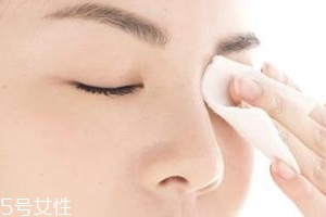 卸妝必備工具有哪些？這3種缺一不可
