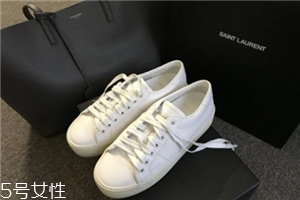 圣羅蘭小白鞋多少錢？絕對(duì)的百搭神器