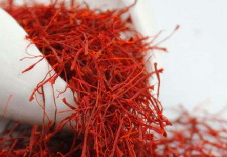藏紅花泡腳會(huì)不會(huì)上火？藏紅花性平和一般不上火