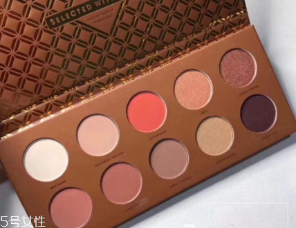 zoeva眼影多少錢？zoeva queens guard眼影盤試色
