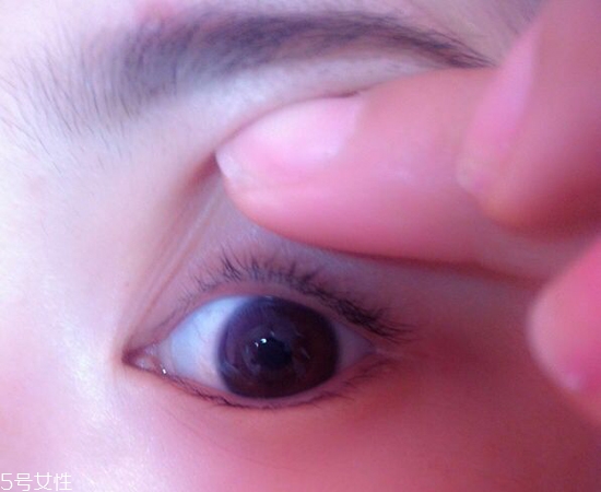 內(nèi)雙怎么畫眼線？內(nèi)雙眼皮畫眼妝技巧