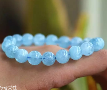 海藍寶會越戴越藍嗎？神奇的海水寶石