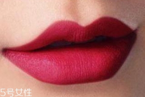 啞光唇色不適合哪類人？唇薄避免使用啞光色